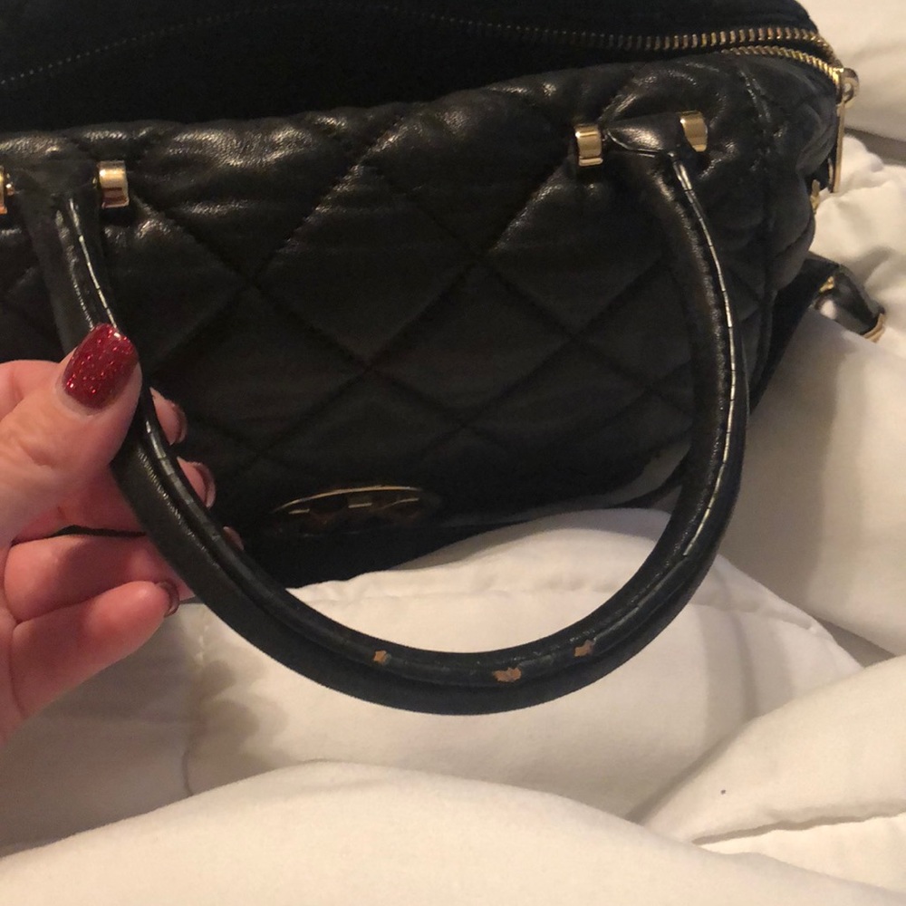 MK purse for sell real leather good condition - Picture 4 of 7